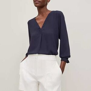 Ann‎ Taylor Mixed Media Pleat Front Blouse Top Navy Blue Small